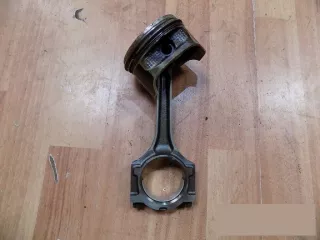  Поршень с шатуном Ford Focus 3 Арт bs70531007