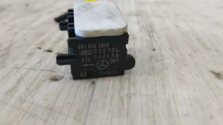 A0038202826 Датчик удара Mercedes R W251 Арт W17758, вид 2