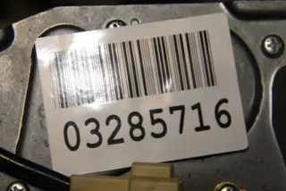 EG2167450C Моторчик стеклоочистителя заднего стекла Mazda CX-7 Арт ZAP108416, вид 2