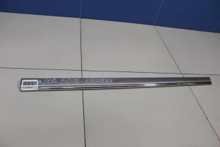 A20369049621623 Молдинг двери левый передний Mercedes C W203 Арт ZAP145432, вид 1