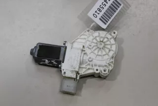 51337248171 Моторчик стеклоподъёмника передний левый BMW 5 F10/F11/GT F07 Арт ZAP156517