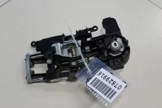51217187228 Кронштейн ручки двери передней правой BMW 5 F10/F11/GT F07 Арт ZAP161912, вид 1