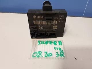 8X0959795BZ01 Блок комфорта задней правой двери Skoda Superb 3 Арт ZAP178676, вид 1