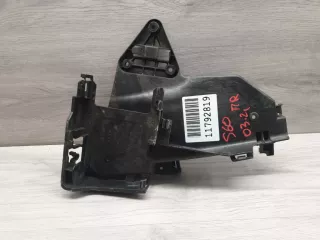 30784315 Кронштейн замка двери передний правый Volvo S60 2 Арт ZAP193491, вид 1