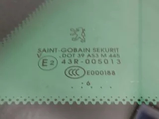  Стекло кузовное боковое правое Peugeot 407 Арт 2043292, вид 2