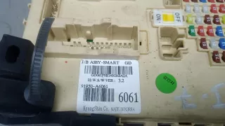 91950A6061 Блок предохранителей Hyundai i30 GD Арт TNI07M301, вид 4