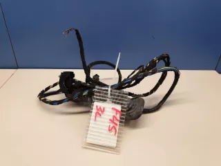 61129361601 Жгут проводов задней левой двери BMW 2 F45/F46 Арт ZAP226171
