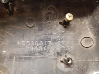 MR520317 Крышка на зеркало правое Mitsubishi Lancer 9 Арт ZAP229660, вид 2
