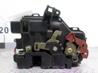8E1837016C Замок двери задней правой Audi A4 B6 Арт 00106325, вид 4