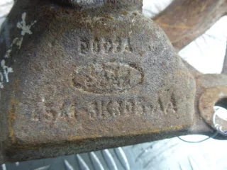 4G413K306AA Кронштейн Ford Focus 1 Арт 00127333, вид 4
