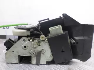 8352165 Замок двери задней правой BMW 7 E38 Арт 00134354, вид 4