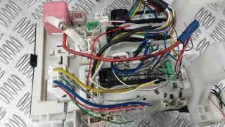 8273L05150B,13989H13 Блок предохранителей Toyota Avensis 3 Арт BUK17M101, вид 3