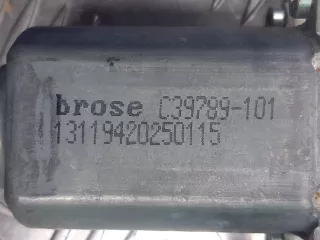 LR114590, k8d223200ac, 3 стеклоподъемник Land Rover Evoque 2 Арт ARM212254, вид 9