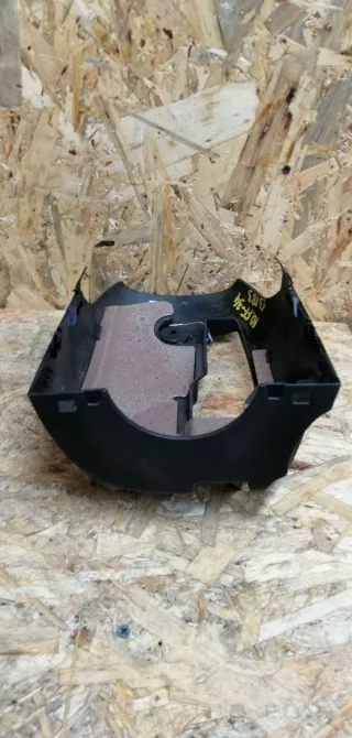 BM513533AAW Кожух рулевой колонки Ford Focus 3 Арт 00013183