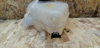 8V218K218BB Бачок расширительный Ford B-Max Арт 00027240, вид 3