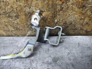 8E9827300F Петля крышки багажника Audi A4 B7 Арт 00044649, вид 4