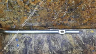  Ключ колесный (балонный) Hyundai Santa FE 2 (CM) Арт 00038532, вид 3