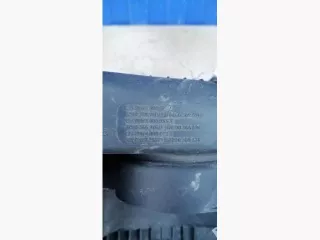 Корпус воздушного фильтра Nissan Note E11 2006г.  - Фото 6