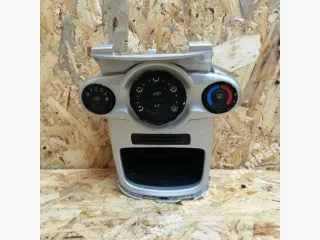 8A6118D422BFW Накладка декоративная на торпедо Ford Fiesta 6 Арт 00006270a, вид 1