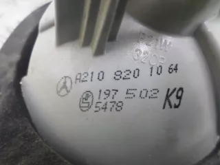 2108201064,A2108201064 Фонарь крышки правый Mercedes E W210 Арт 00199231, вид 4
