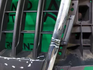 8U0853651HVMZ, 8U0853651H решетка радиатора Audi Q3 1 Арт ARM232847, вид 4