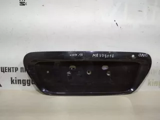 MR379016 Накладка крышки багажника Mitsubishi Lancer 9 Арт TP20860, вид 1