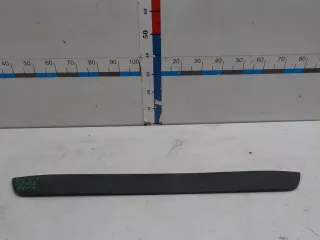 768020R070 Накладка двери багажника Toyota Rav 4 2 Арт 618102