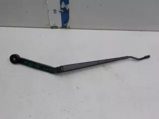 61617304069  Рычаг (поводок) стеклоочистителя BMW X5 F15 Арт 621781, вид 1