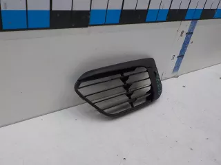 51117354777 Решетка бампера переднего BMW X1 F48 Арт 456576, вид 3
