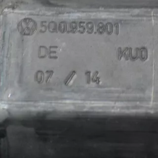 5Q09598010130822713 , art48186 Моторчик стеклоподъемника задний левый Audi A3 8V Арт 48186, вид 4