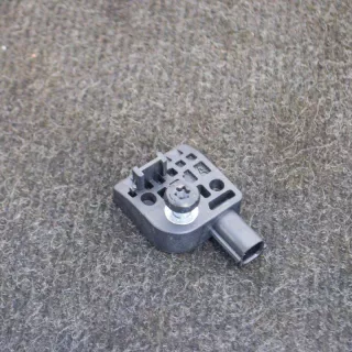 1005274-00-B , art347047 Датчик удара Tesla model S Арт 347047, вид 3