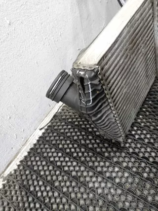 7L6145803С Радиатор интеркулера Volkswagen Touareg 1 Арт 00025541, вид 3