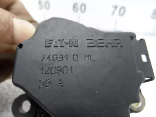 74931D,120901 Моторчик заслонки печки Volvo S80 1 Арт 00163528, вид 5