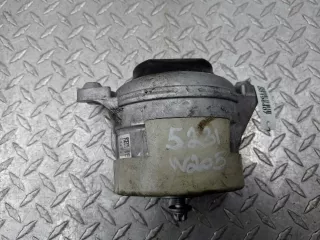 2052407800 Подушка крепления двигателя Mercedes C W205 Арт 00196407, вид 1