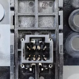 70509C , art2738814 Кнопка (Выключатель) Nissan Qashqai 2 restailing Арт 2738814, вид 1