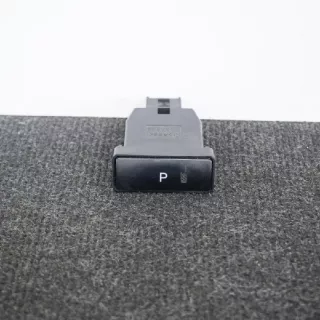 15A685 , art390825 Кнопка ручного тормоза (ручника) Toyota Prius 2 Арт 390825, вид 1