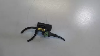 72240200 Клапан воздушный Volkswagen Passat B5 Арт 7739061, вид 1