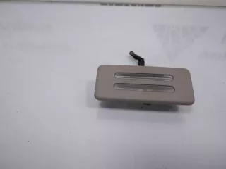 63316962011 Плафон подсветки салона BMW 3 F30/F31/GT F34 Арт TP29682, вид 1