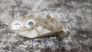 8195295 Кронштейн крепления бампера переднего BMW 3 E46 Арт 00063911, вид 4