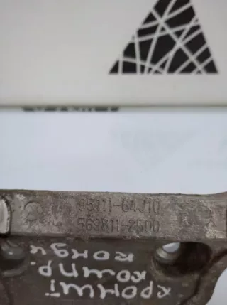 9511164J10 Кронштейн компрессора кондиционера Suzuki Grand Vitara JT Арт TP30778, вид 6