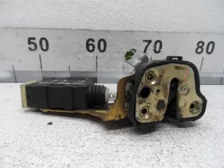605329,90493703 Замок двери задней левой Opel Omega B Арт 00156254, вид 1
