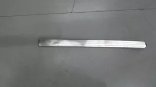 7L0853656C Накладка на порог Porsche Cayenne 957 Арт 7784288, вид 1