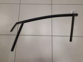 1785227 Уплотнитель стекла передней левой двери Ford Focus 3 Арт ZAP272466, вид 1
