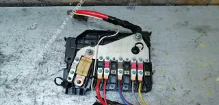  Клемма аккумулятора плюс Ford Focus 3 Арт 00065634, вид 3