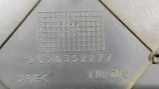 9620352277 Обшивка двери задней правой (дверная карта) Citroen Saxo Арт 2079291, вид 3