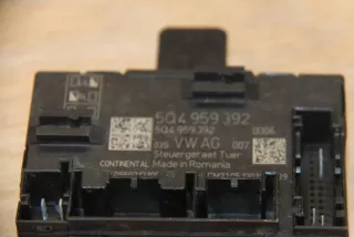 5Q0959592AZ00 Блок комфорта передней правой двери Volkswagen Golf 7 Арт Z137547, вид 2
