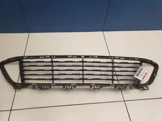 51117354773 Решётка в бампер центральная BMW X1 F48 Арт Z195075, вид 1