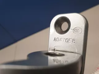 A2047301237 Петля двери задней левой нижняя Mercedes E W212 Арт Z197333, вид 2