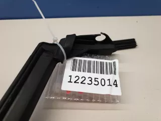 A2077250265 Накладка стекла передней правой двери Mercedes E C207 Арт Z201670, вид 3