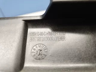 100841300C Кронштейн задней левой двери Tesla model S Арт Z205796, вид 3